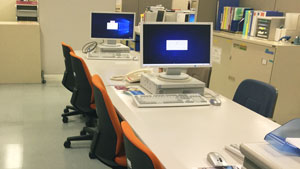 bkcdesk01.jpg