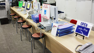 oicdesk01.jpg
